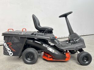 Daewoo DAXRM224 tractor cortac&eacute;sped