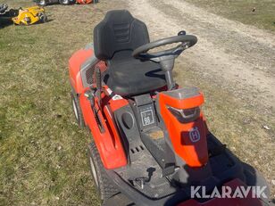 Tractor tăiat iarba Husqvarna 316TX AWD de vânzare - Imagine 18 | Agroline RO Tractor tăiat iarba Husqvarna 316TX AWD | Imagine 18 - Agroline