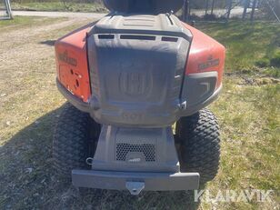 Tractor tăiat iarba Husqvarna 316TX AWD de vânzare - Imagine 28 | Agroline RO Tractor tăiat iarba Husqvarna 316TX AWD | Imagine 28 - Agroline