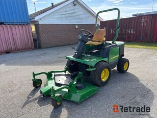 John Deere 1545 4x4 tractor cortac&eacute;sped