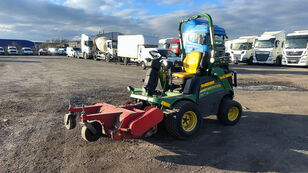 tracteur tondeuse John Deere 1580 TERRAINCUT