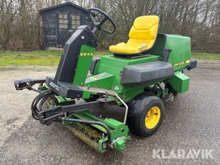 John Deere 2243 traktor kosilica