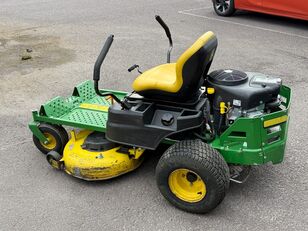 John Deere Z335E sitteklipper plentraktor