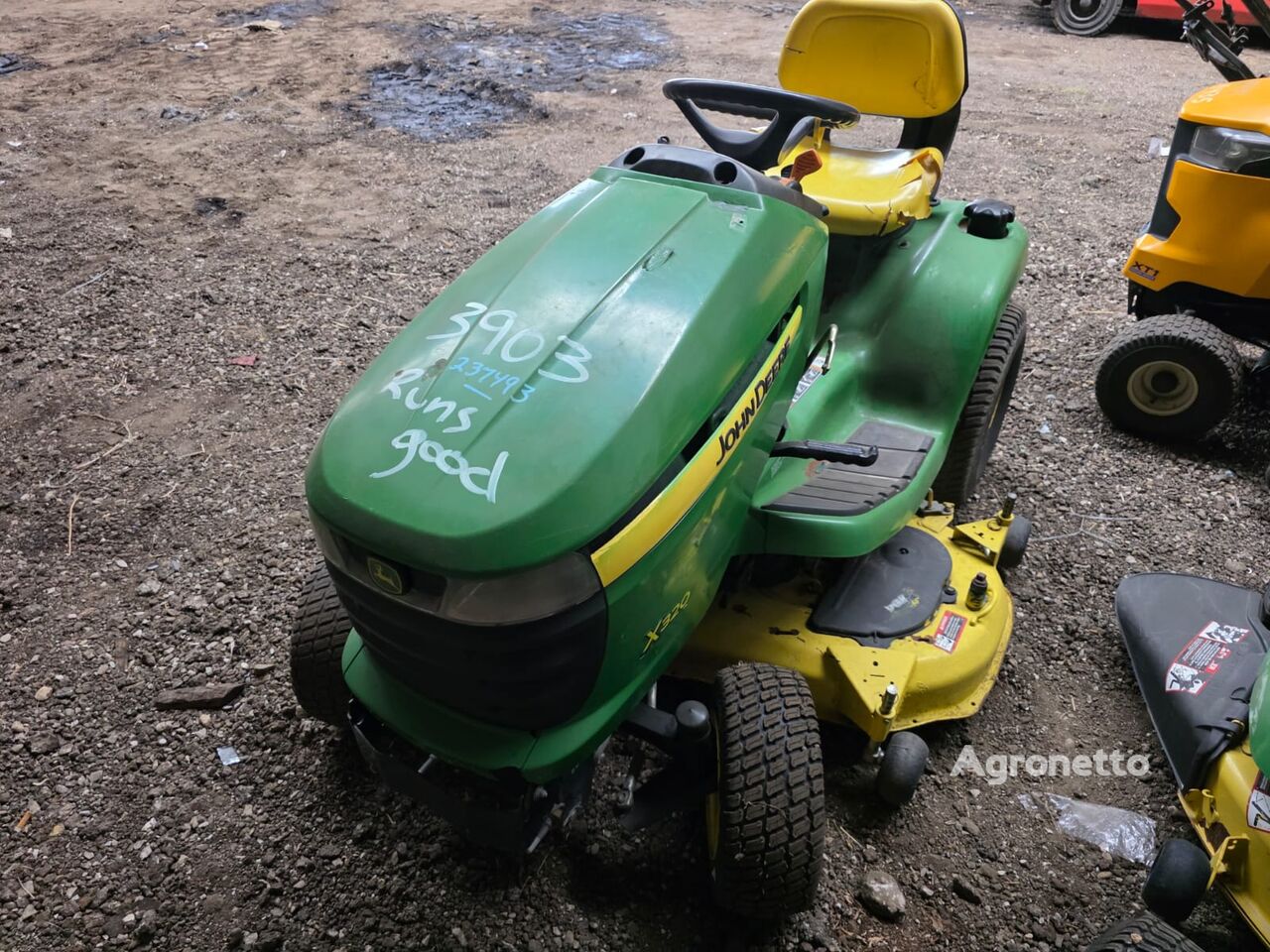 Продажба на трактор косачка John Deere Х 320 газонокосарка | Agronetto BG Трактор косачка John Deere Х 320 газонокосарка - Agronetto