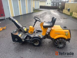 Stiga Park Jubilee tractor cortac&eacute;sped