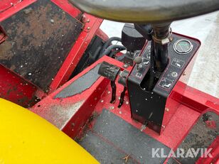 Prodaja Toro Grundmster 4100 D traktora kosilice - Slika 33 | Agroline BA Toro Grundmster 4100 D traktor kosilica | Slika 33 - Agroline