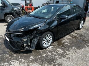 Toyota Corolla 1.5 92kw M6 liftbek nakon udesa