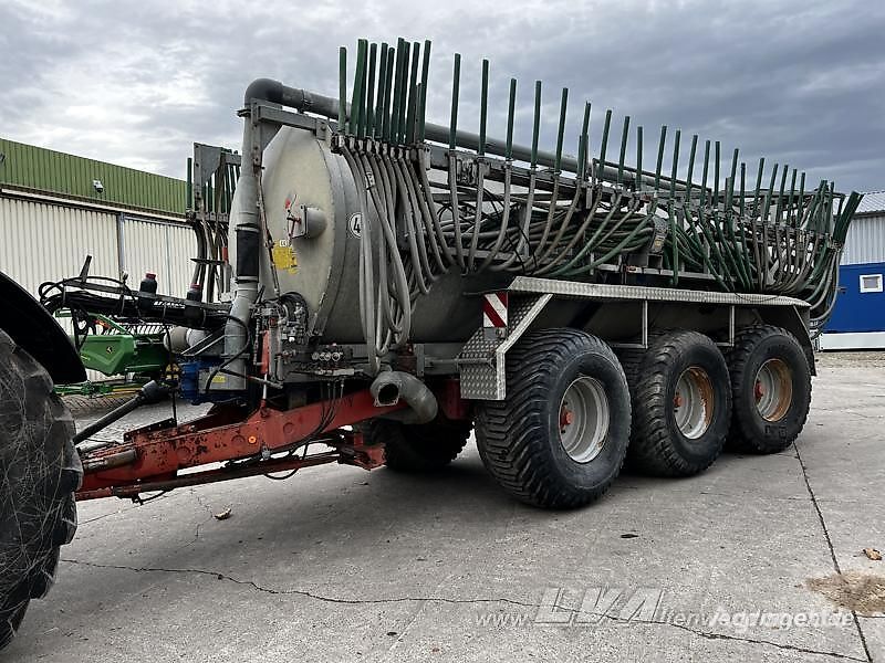 Briri DTRW 23U liquid manure spreader