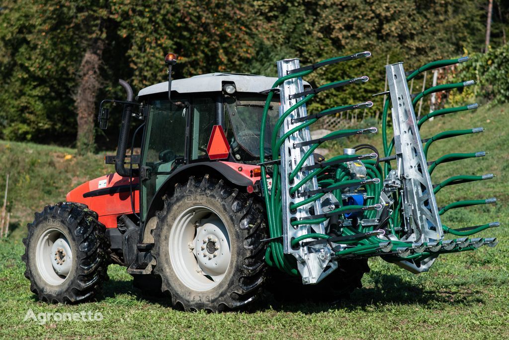 новый разбрасыватель жидких удобрений Gülleinjektor / Slurry injector / Rampe pendillard 9 m