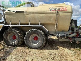 &eacute;pandeur &agrave; lisier K 14 PUL 14m3 mit 15m Schleppschlauch