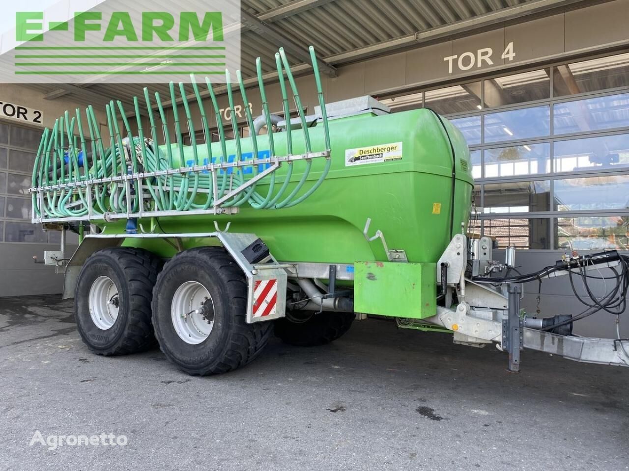 poly 185 tl liquid manure spreader