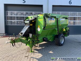 Faresin TMR 850 feed mixer