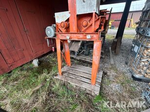 Foderkross grain crusher