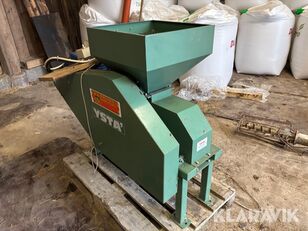 Venta de YstaMaskiner Spannmålskross Ysta trituradora de grano - Imagen 5 | Agroline ES YstaMaskiner Spannmålskross Ysta trituradora de grano | Imagen 5 - Agroline