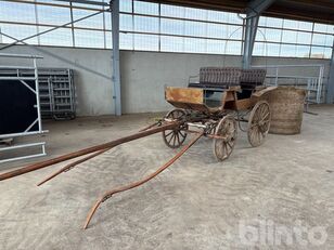 mat&eacute;riel d'&eacute;levage pour chevaux Veteran H&auml;stvagn