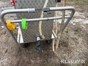 Gårdsby Iglu 220L Milchtaxi kaufen - Bild 7 | Agroline CH Gårdsby Iglu 220L Milchtaxi | Bild 7 - Agroline