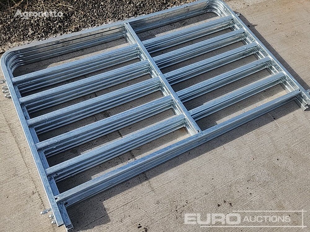 другое оборудование для животноводства 4x5' Oval Sheep Hurdles