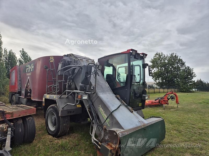 RMH Premium 15 self propelled feed mixer