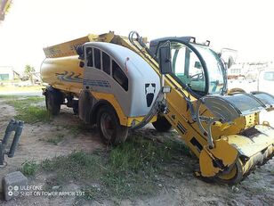 Sgariboldi Gulliver 5014 self propelled feed mixer