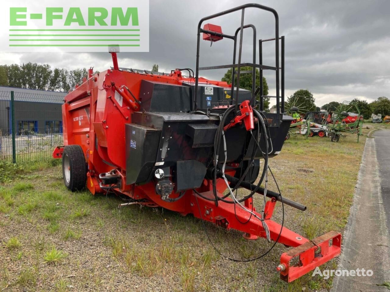 désileuse pailleuse 6070 kuhn silage block cutter