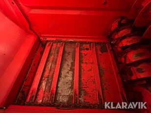 Kuhn Primer 3570 M straw chopper for sale - Image 32 | Agroline NZ Kuhn Primer 3570 M straw chopper | Image 32 - Agroline