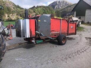 TKS Feedrobot 1600 straw chopper