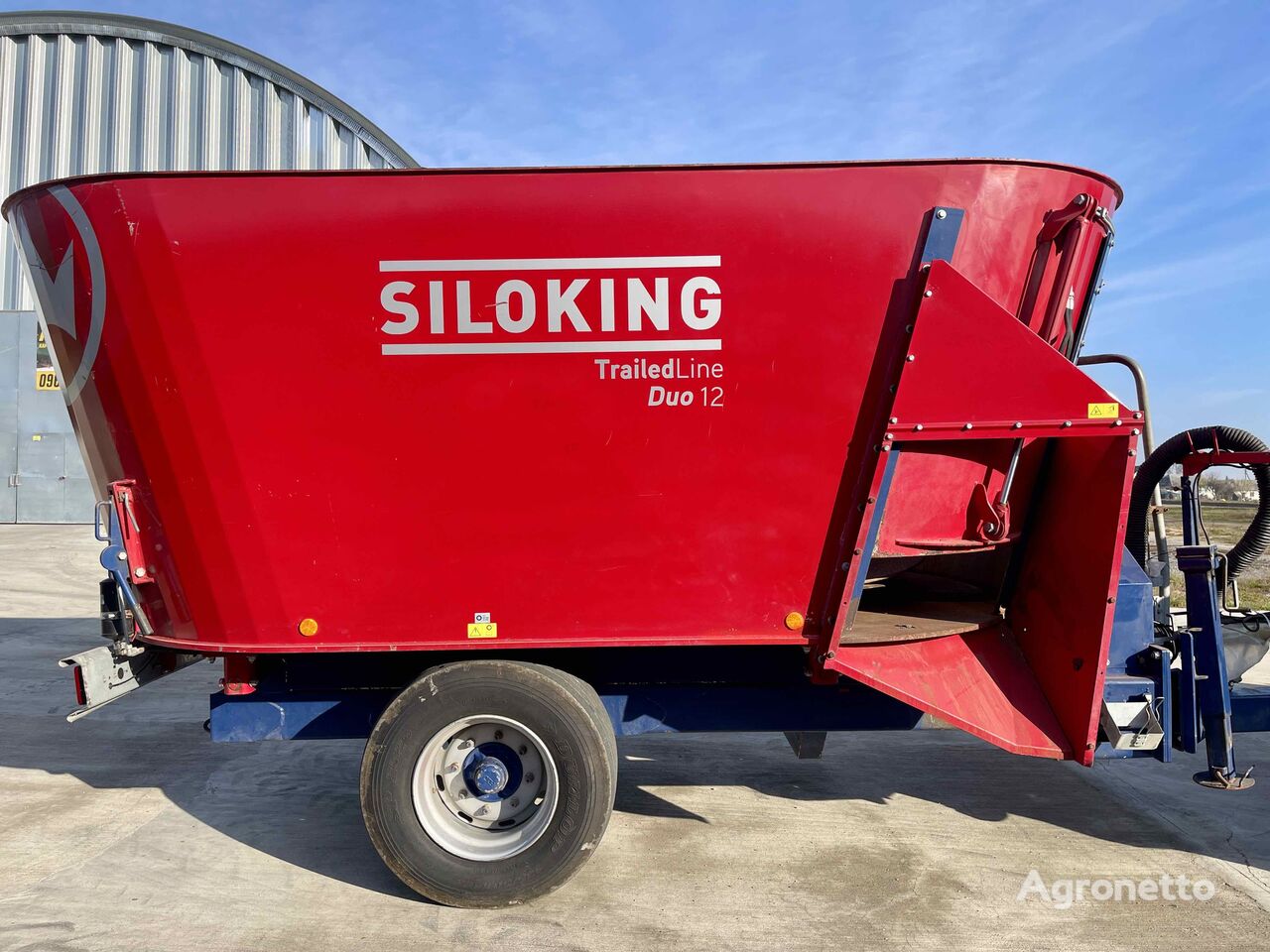 Siloking vertical feed mixer