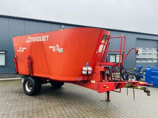 Trioliet SOLOMIX 2-1800 vertical feed mixer