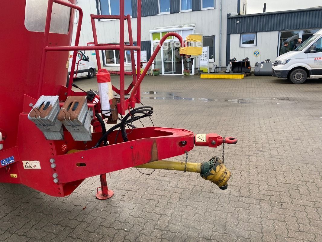 Trioliet Solomix 1-1000 Zk pystysuuntainen rehusekoitin - Agroline