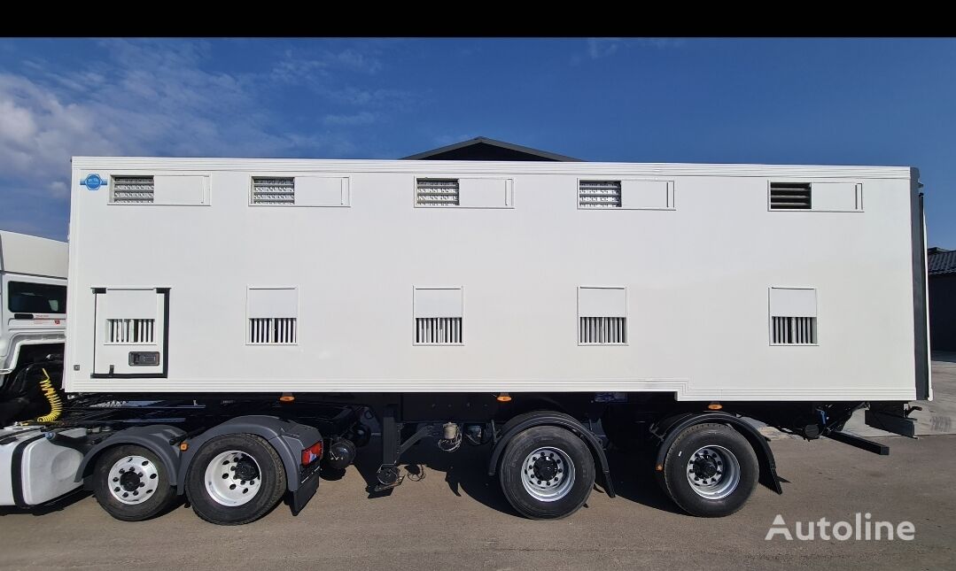 Gray & Adams livestock semi-trailer