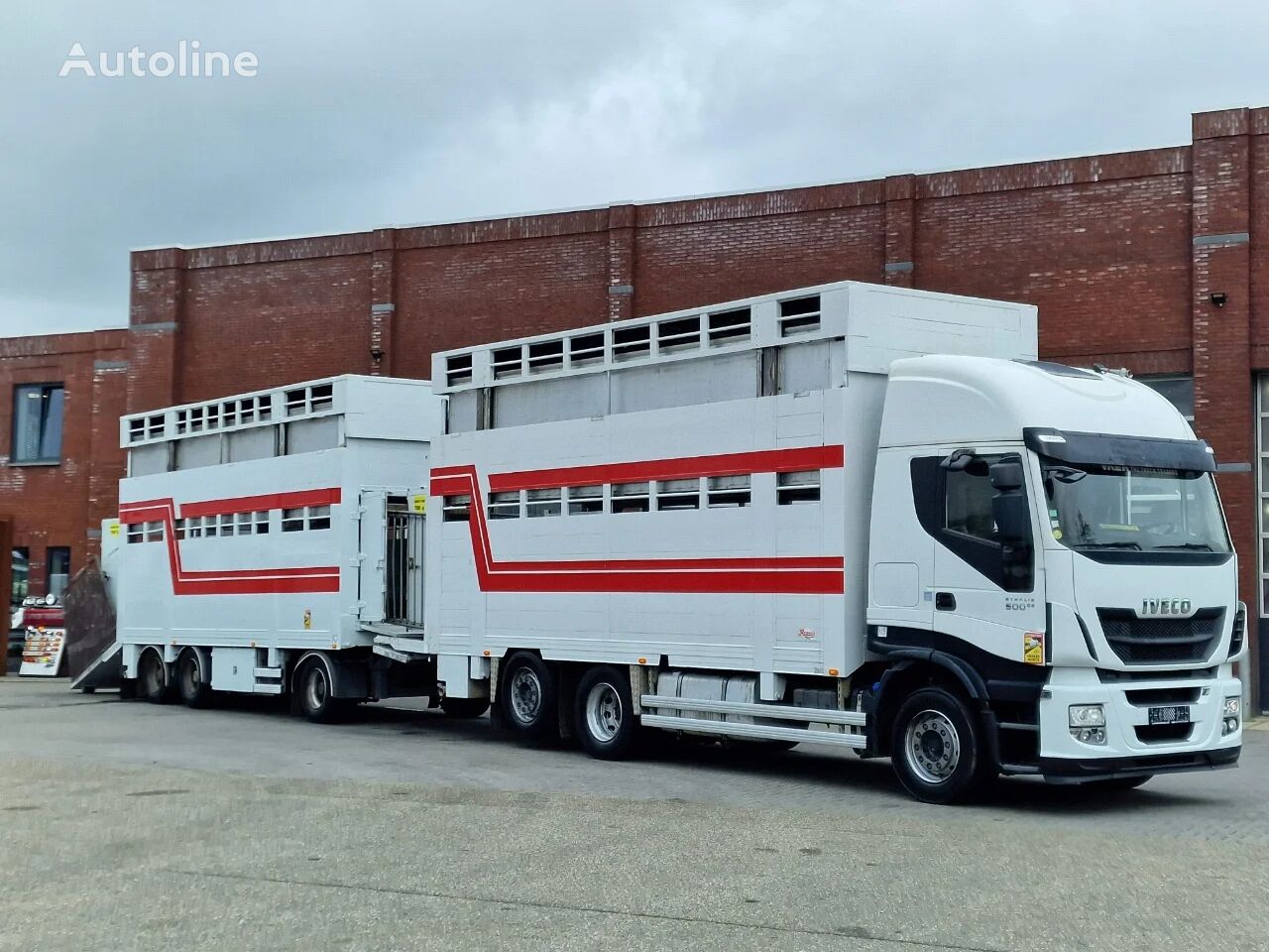 nákladní vozidlo na přepravu zvířat IVECO Stralis 500 6x2*4 - Livestock 2 deck - Retarder + Trailer 2014 -