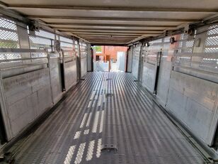 Mercedes-Benz Actros 2536 Streamspace 6x2*4 - Euro 6 - Berdex livestock 2 deck livestock truck for sale image 33 Mercedes-Benz Actros 2536 Streamspace 6x2*4 - Euro 6 - Berdex livestock 2 deck livestock truck image 33