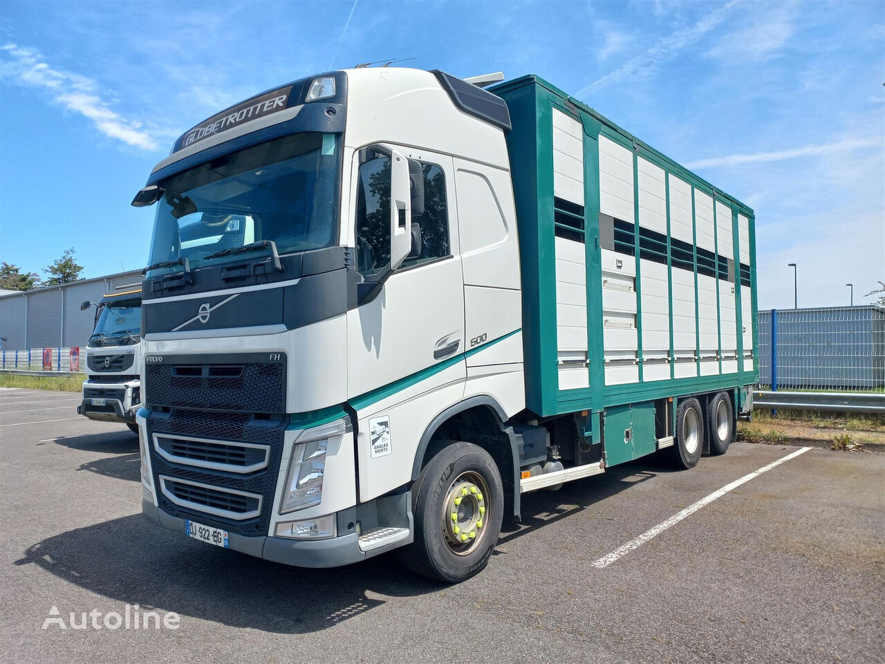 camião de transporte de gado Volvo FH