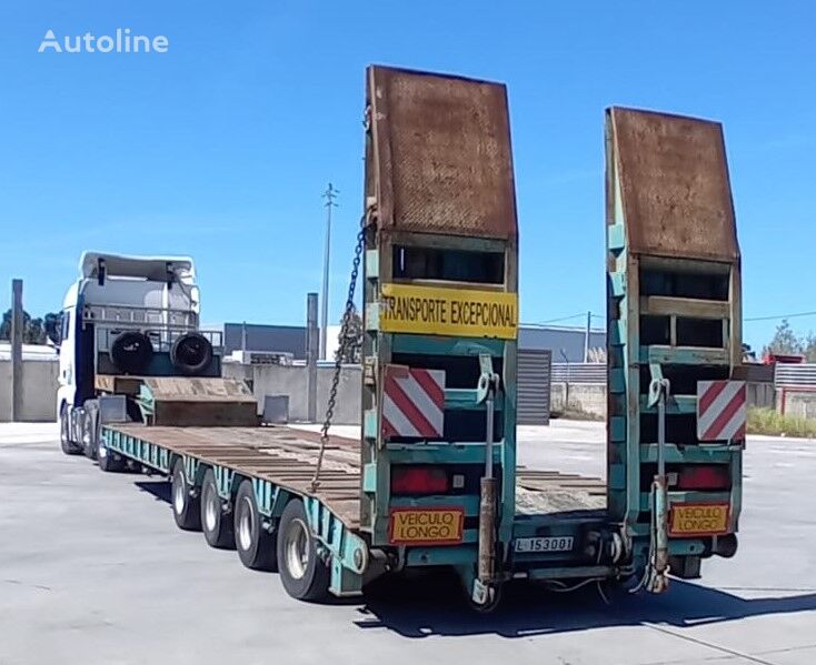 low bed semi-trailer