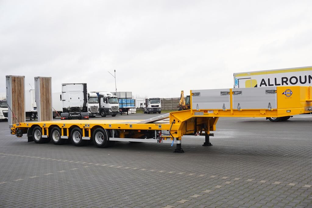 Bodex NISKOPODWOZIOWA / 4 OSIE / NAJAZDY / 2 X OŚ SKRĘTNA / DMC 65 000