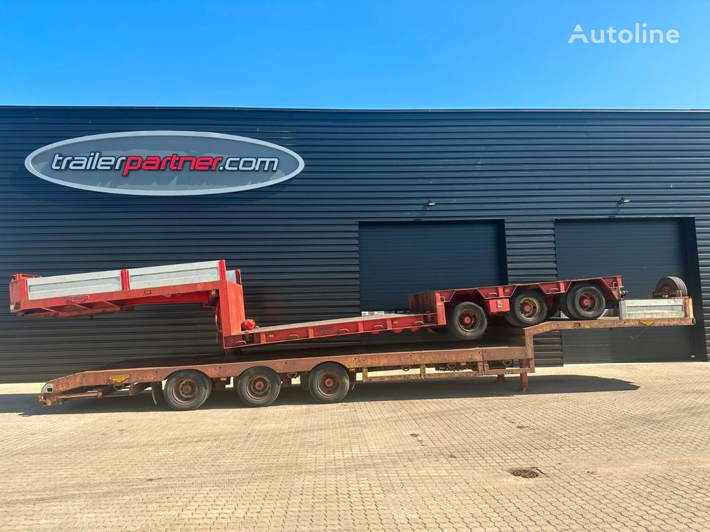 Broshuis low bed semi-trailer