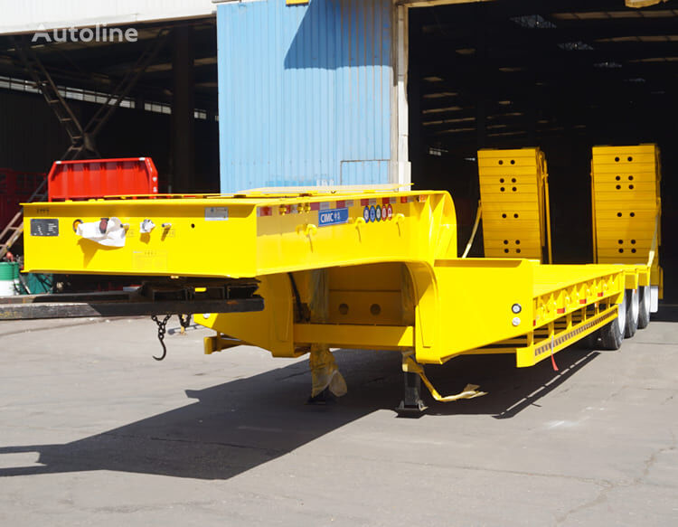 new CIMC Lowbed Semi Trailer with Folding Ladder | CIMC Trailer low bed semi-trailer