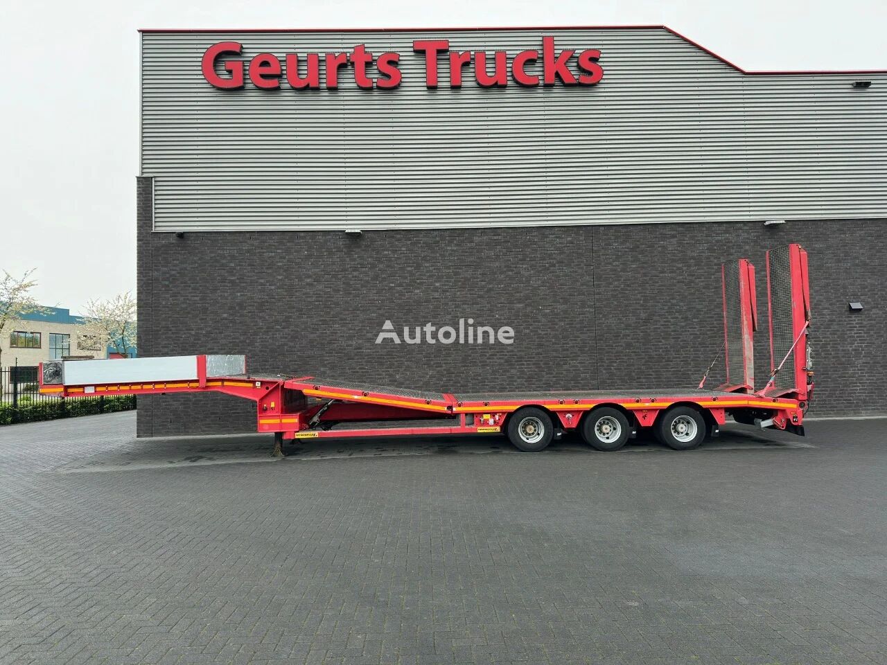 Faymonville F-S43-1AAF MULTIMAX HYDRAULIC ADJUSTABLE BED SEMI DIEPLADER/TIEF low bed semi-trailer