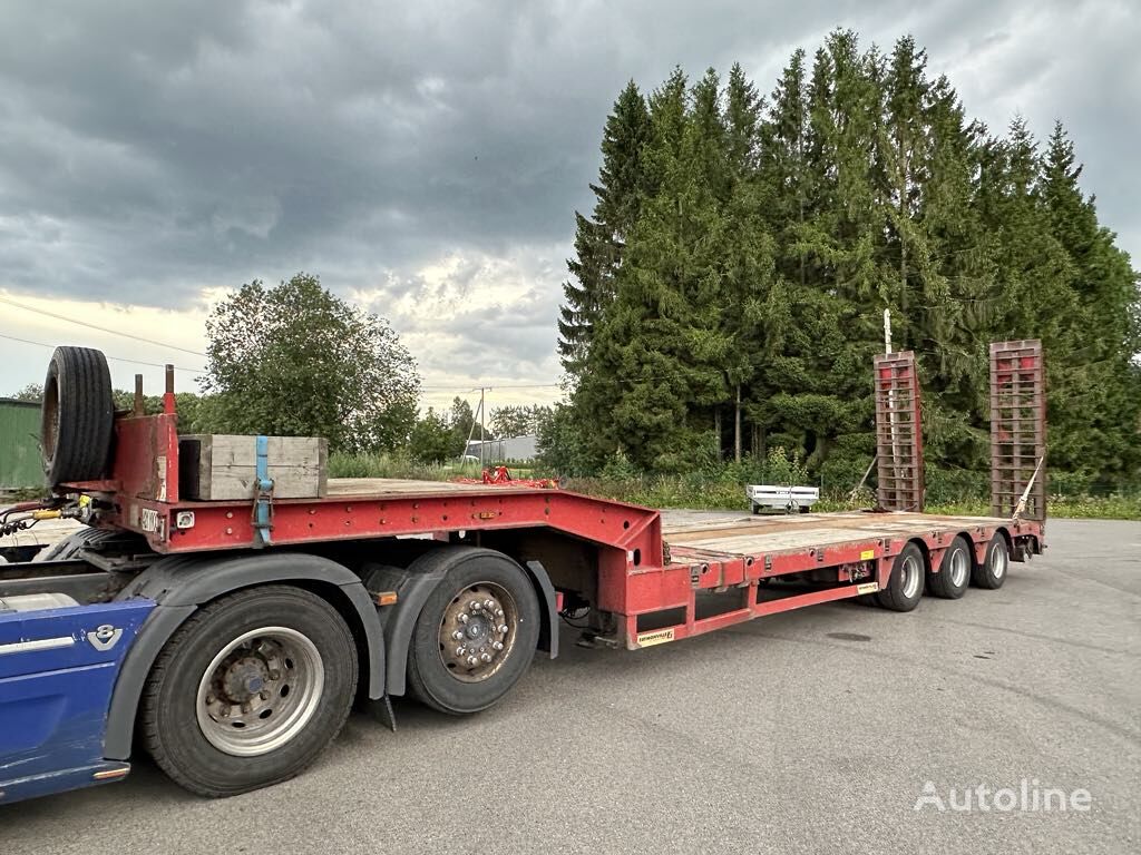 žemo profilio platforma puspriekabė Faymonville STN-3AU