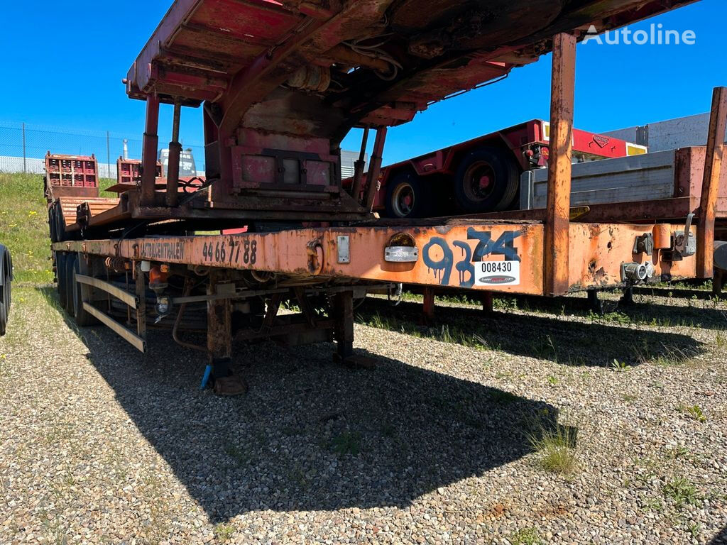 Goldhofer low bed semi-trailer