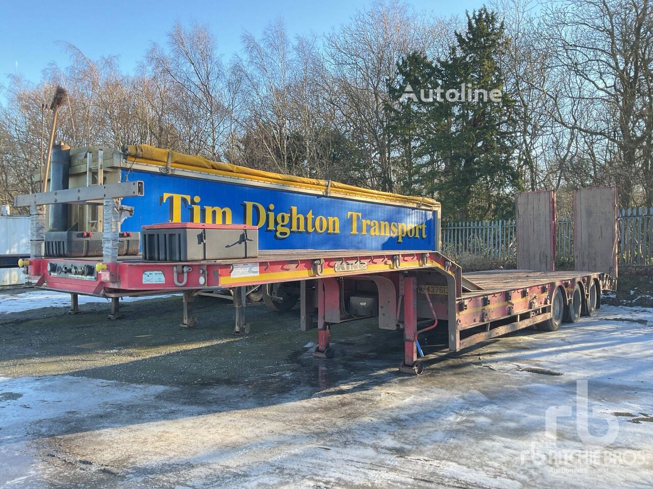 King GTS60/3 13.6 m Tri/A Step-Deck low bed semi-trailer