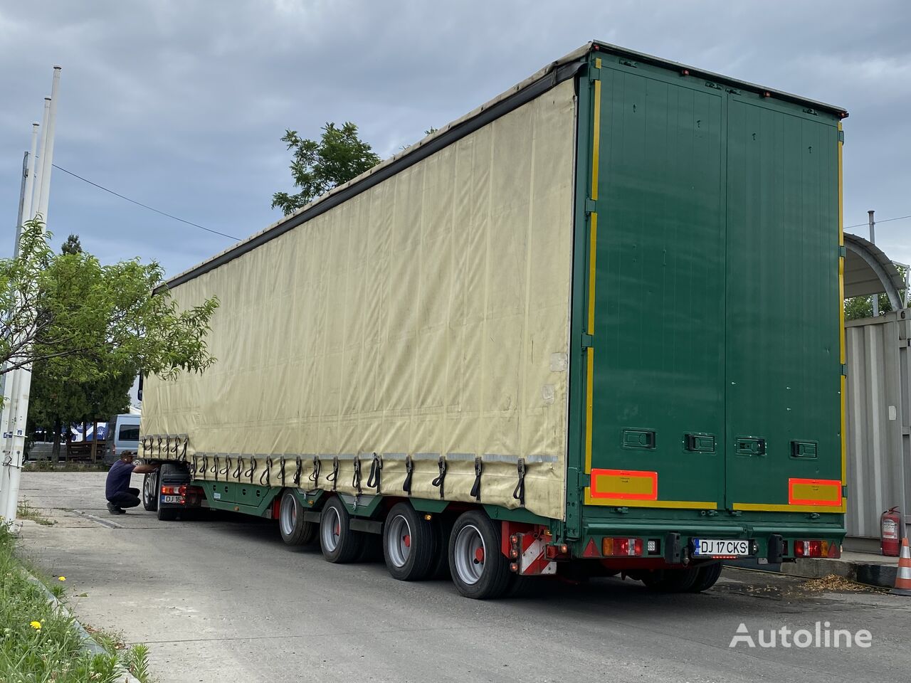 Meusburger Typ: MPG-4 - trailer combine / tractoare / vole - axe viratoare  semirremolque de cama baja