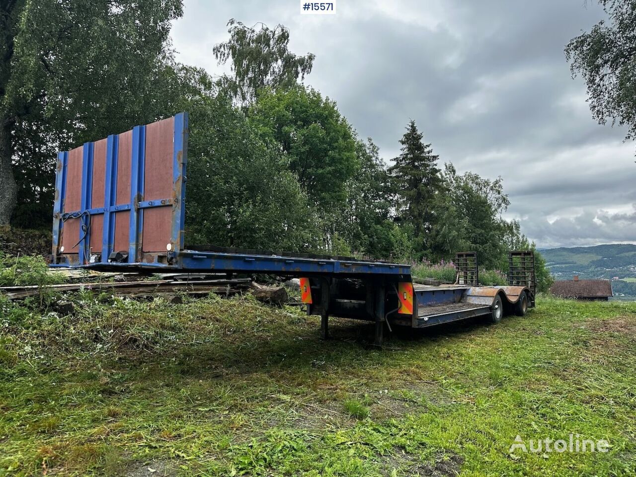 Närko low bed semi-trailer