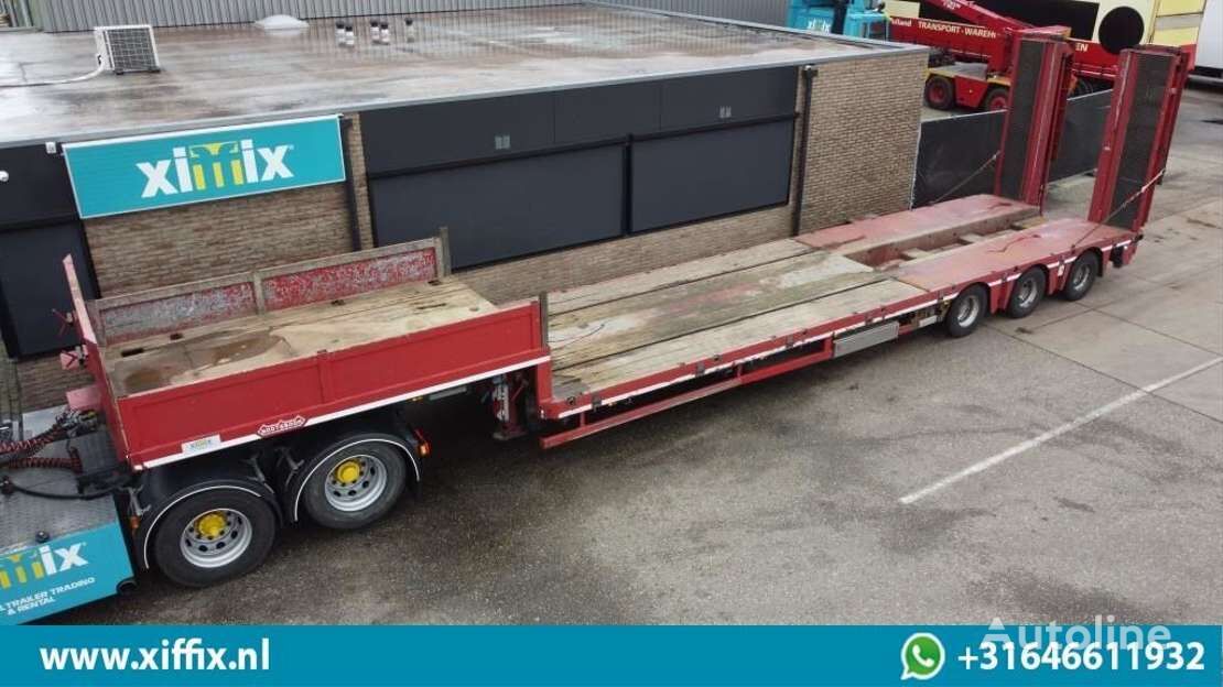 Nooteboom 3-ass. Semi dieplader met dubbele hydr. Kleppen // 275 cm. Breed low bed semi-trailer