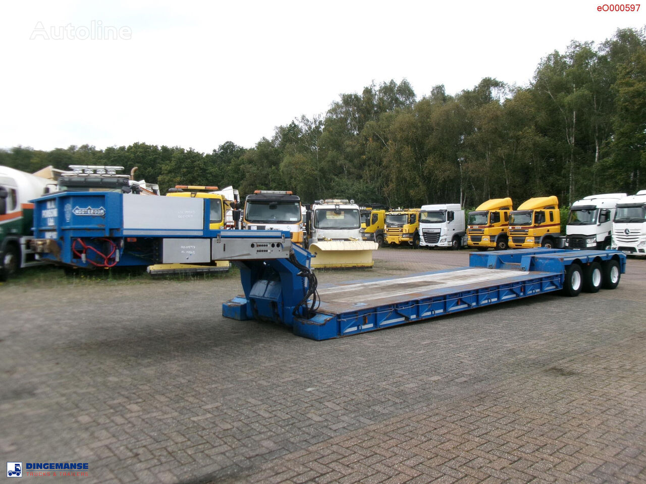 полуприцеп низкорамная платформа Nooteboom 3-axle lowbed trailer Euro 60-03 // 60 t