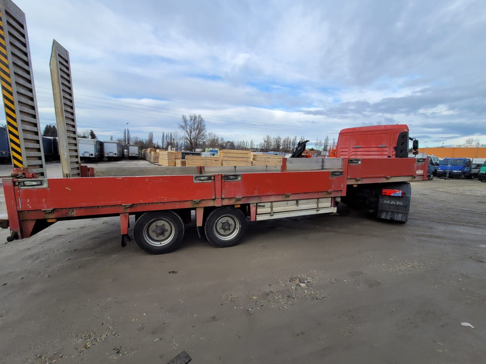 Noyens BE 9.8 tons trailer semirremolque de cama baja