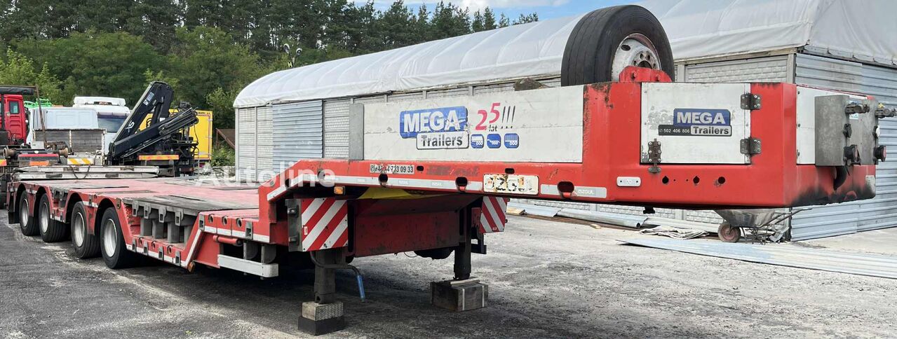 Semi-remorque porte-engins Özgül LW4 - Autoline