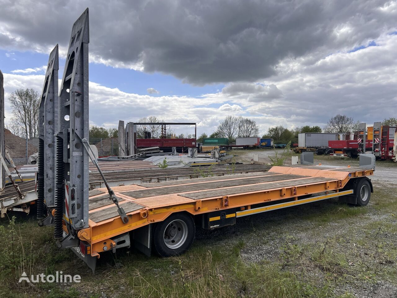 Müller-Mitteltal T2  low loader trailer