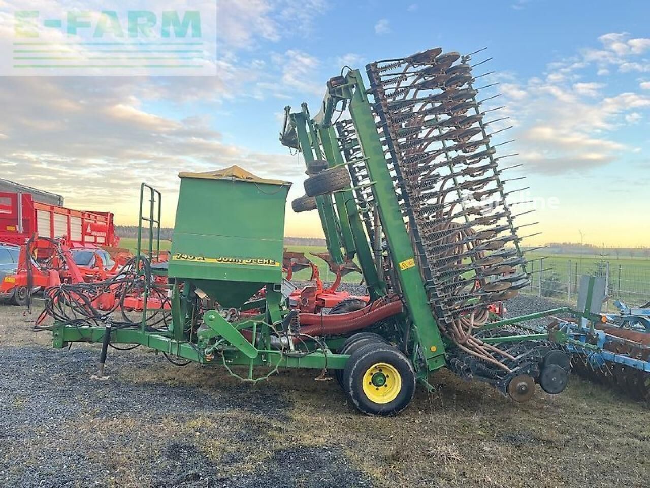 Semoir manuel John Deere 740 a - Agroline