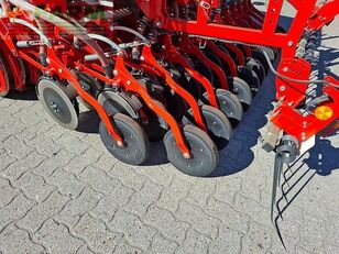 Kuhn drillkombination venta 3030 + kreiselegge hr 3030 manual seed drill
